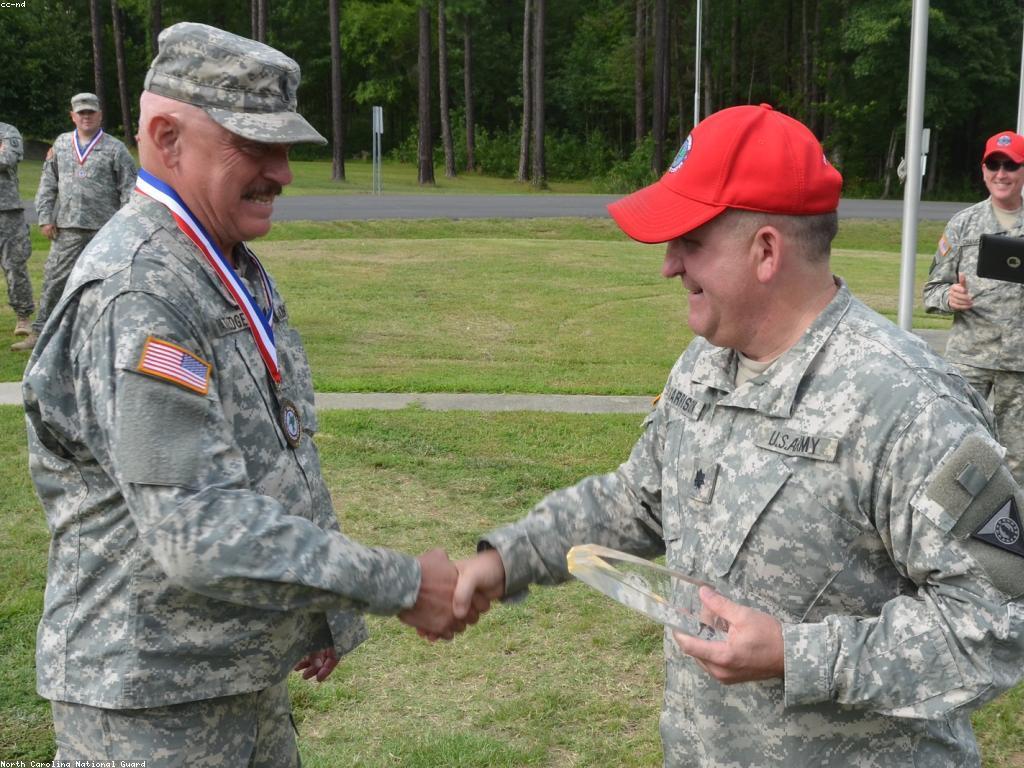 យុទ្ធសាស្ត្រ និងការប្រកួតប្រជែងក្នុងអាជីវកម្ម