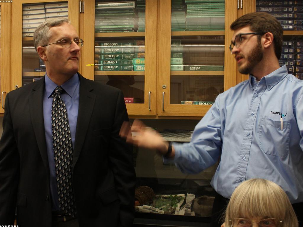 នាវីនតិនថ្មីក្នុងវិស័យបច្ចេកវិទ្យា