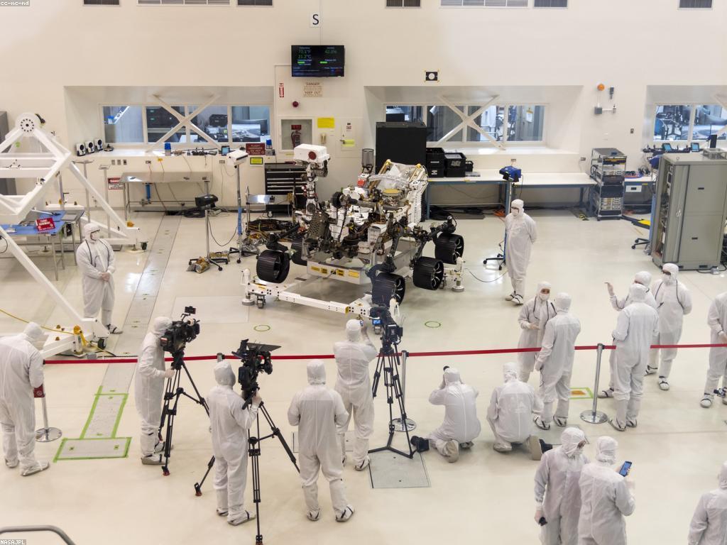 ផលប៉ះពាល់នៃប្រព័ន្ធព័ត៌មានថ្មី